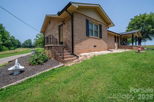 5958 Hoover Elmore Road, Lincolnton, NC 28092