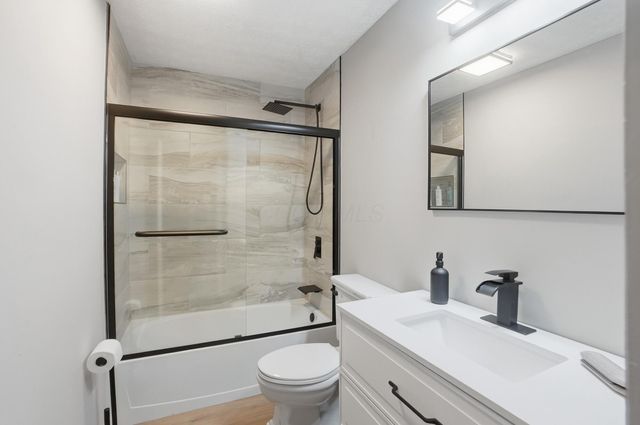 5242 Columbine Court, Columbus, OH 43230