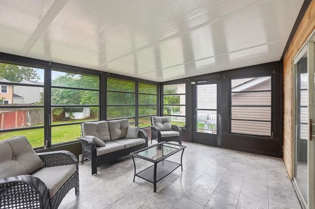 5242 Columbine Court, Columbus, OH 43230