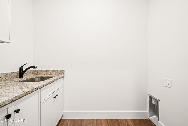 335 Rocky Top Rd, Monterey, TN 38574