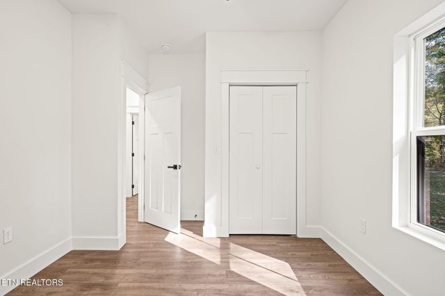 335 Rocky Top Rd, Monterey, TN 38574