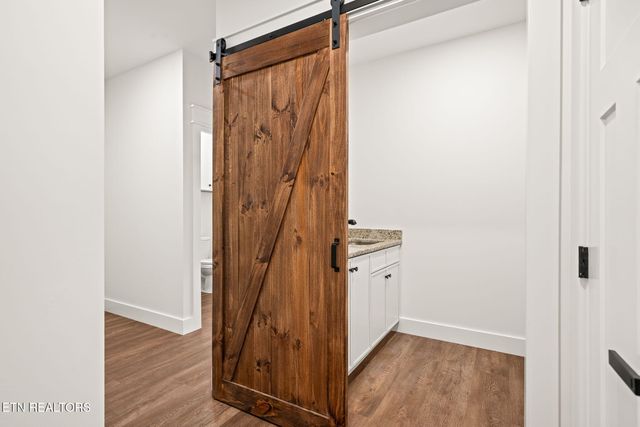 335 Rocky Top Rd, Monterey, TN 38574