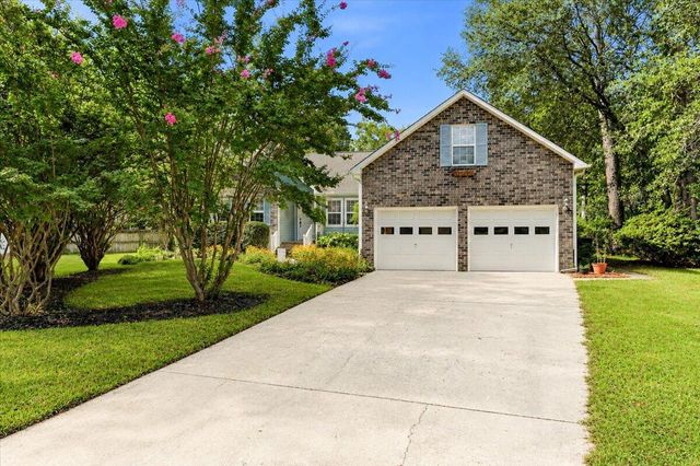1012 Crooked Stick Court, Summerville, SC 29483