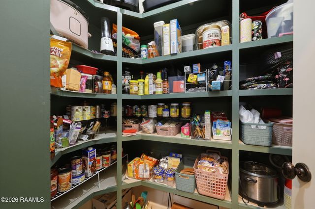 301 Tealbrook Drive, Scott, LA 70583