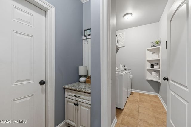 301 Tealbrook Drive, Scott, LA 70583