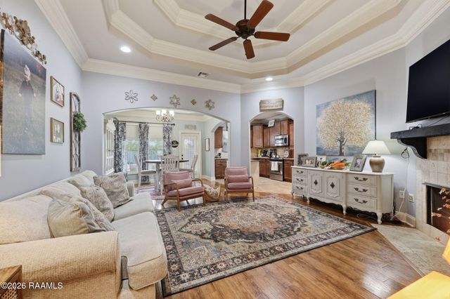 301 Tealbrook Drive, Scott, LA 70583