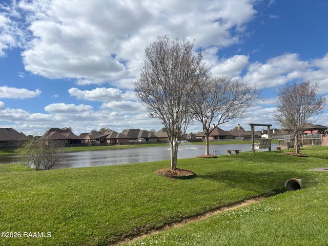 301 Tealbrook Drive, Scott, LA 70583