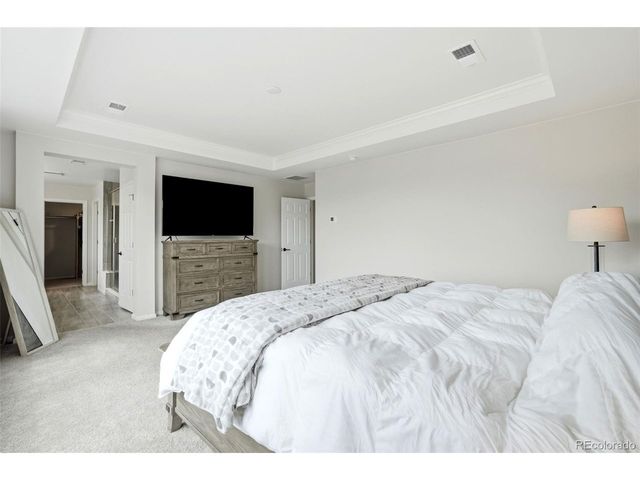 6802 S Uriah St, Aurora, CO 80016