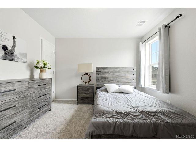 6802 S Uriah St, Aurora, CO 80016