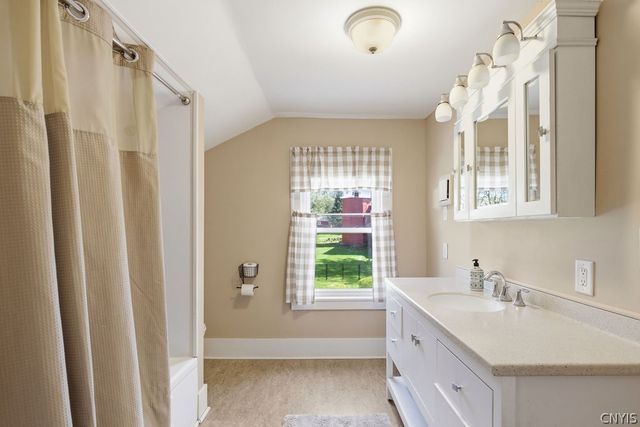 3910 West Seneca, Onondaga, NY 13215