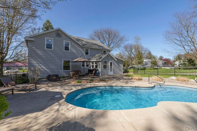 3910 West Seneca, Onondaga, NY 13215