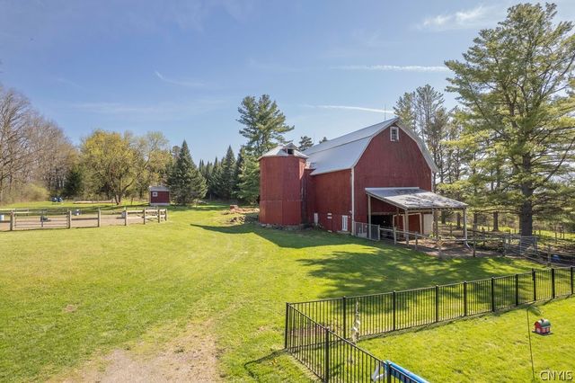 3910 West Seneca, Onondaga, NY 13215