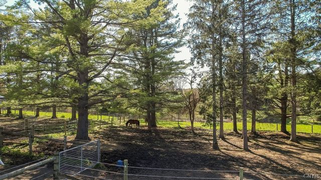 3910 West Seneca, Onondaga, NY 13215