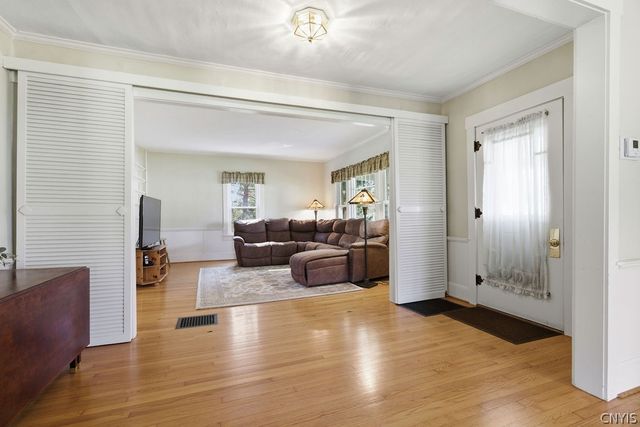 3910 West Seneca, Onondaga, NY 13215