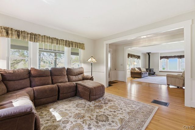 3910 West Seneca, Onondaga, NY 13215