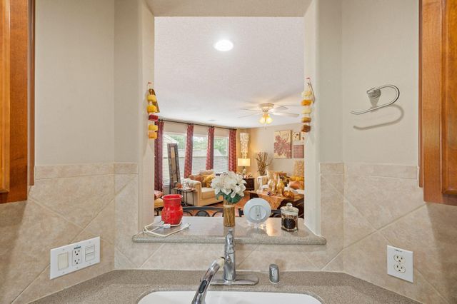 13600 Breton Ridge 25E, Houston, TX 77070