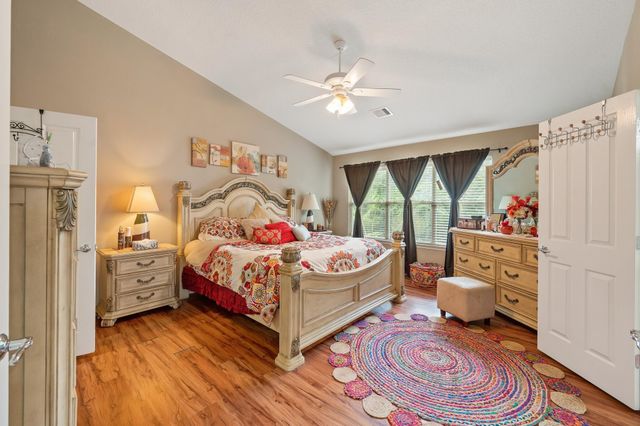 13600 Breton Ridge 25E, Houston, TX 77070