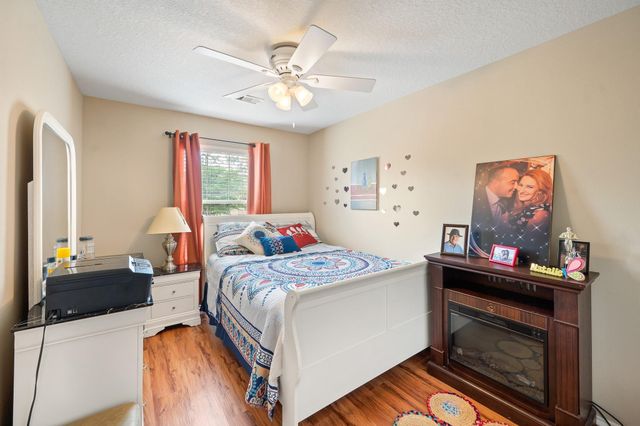 13600 Breton Ridge 25E, Houston, TX 77070