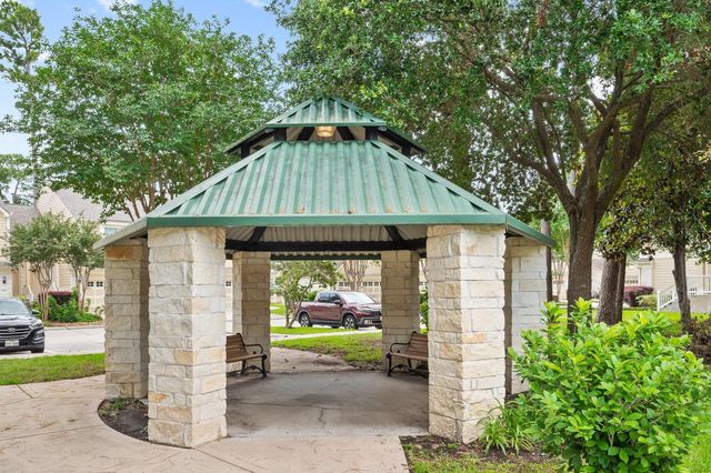 13600 Breton Ridge 25E, Houston, TX 77070