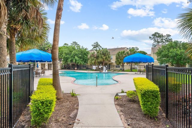 13600 Breton Ridge 25E, Houston, TX 77070