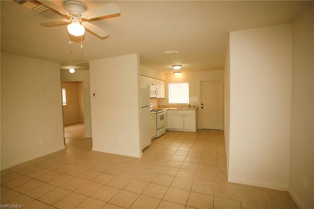 122 Gordon AVE S, Lehigh Acres, FL 33973