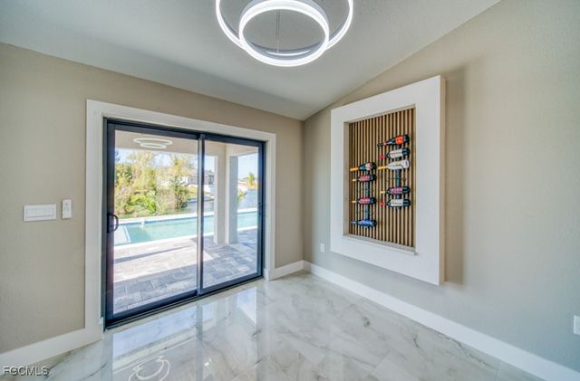 2014 NW 17th AVE, Cape Coral, FL 33993