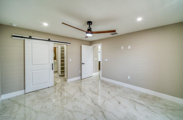 2014 NW 17th AVE, Cape Coral, FL 33993