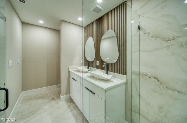 2014 NW 17th AVE, Cape Coral, FL 33993