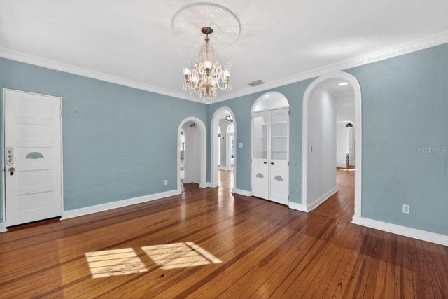 328 SORRENTO STREET, Venice, FL 34285