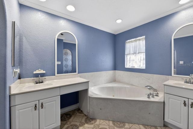 328 SORRENTO STREET, Venice, FL 34285