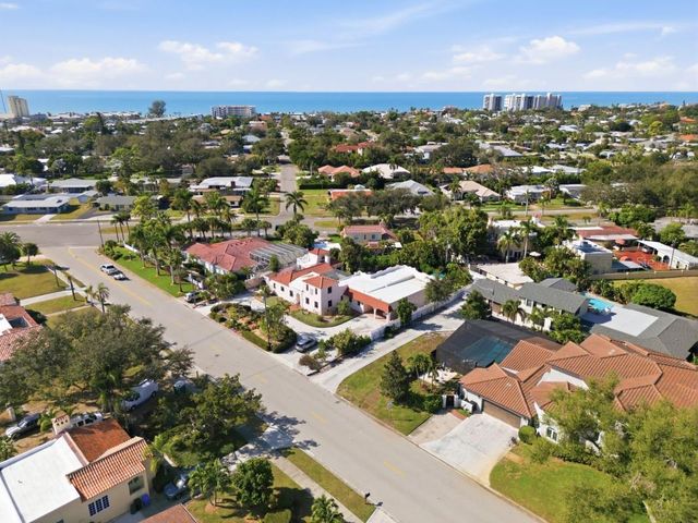 328 SORRENTO STREET, Venice, FL 34285