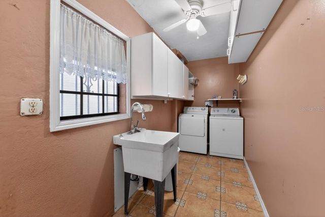 328 SORRENTO STREET, Venice, FL 34285