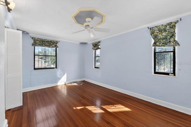 328 SORRENTO STREET, Venice, FL 34285