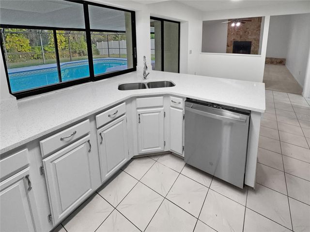 3415 BLOOMINGDALE OAKS DRIVE, Valrico, FL 33596