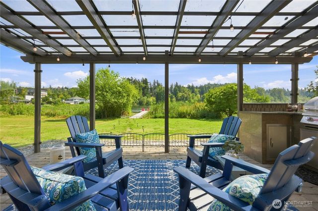 7630 129th Avenue SE, Newcastle, WA 98056