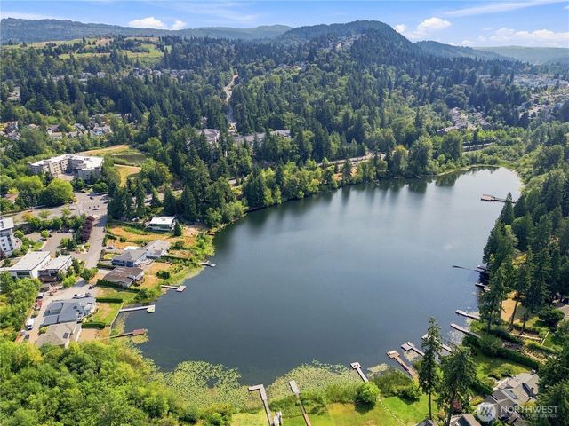 7630 129th Avenue SE, Newcastle, WA 98056