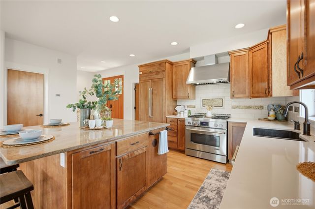 7630 129th Avenue SE, Newcastle, WA 98056