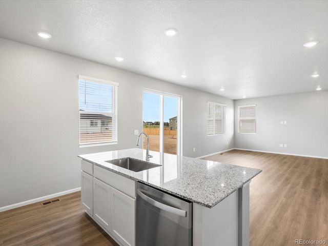 4634 Sugarcane Street, Johnstown, CO 80534
