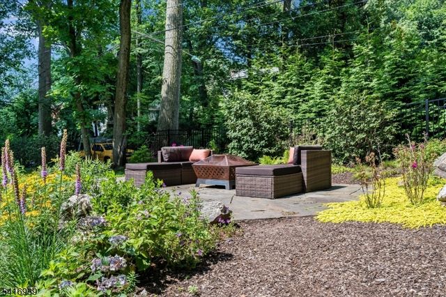 119 Stonebridge Rd, Montclair Twp., NJ 07042