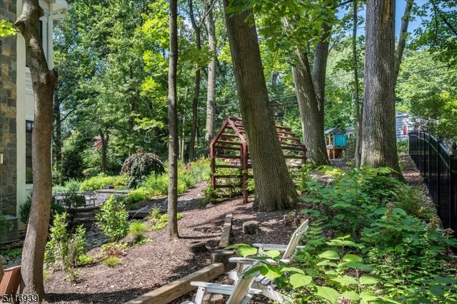 119 Stonebridge Rd, Montclair Twp., NJ 07042