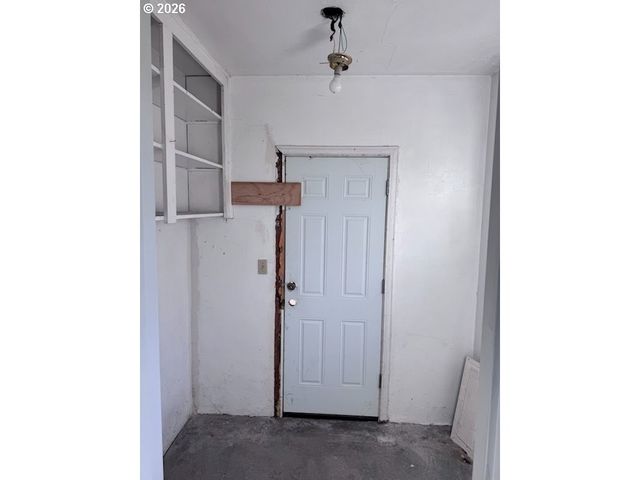 1807 Ne WALNUT Ave, Wood Village, OR 97060
