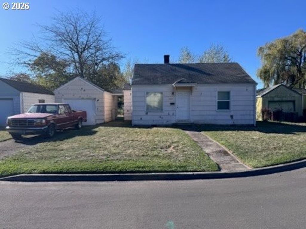 1807 Ne WALNUT Ave, Wood Village, OR 97060