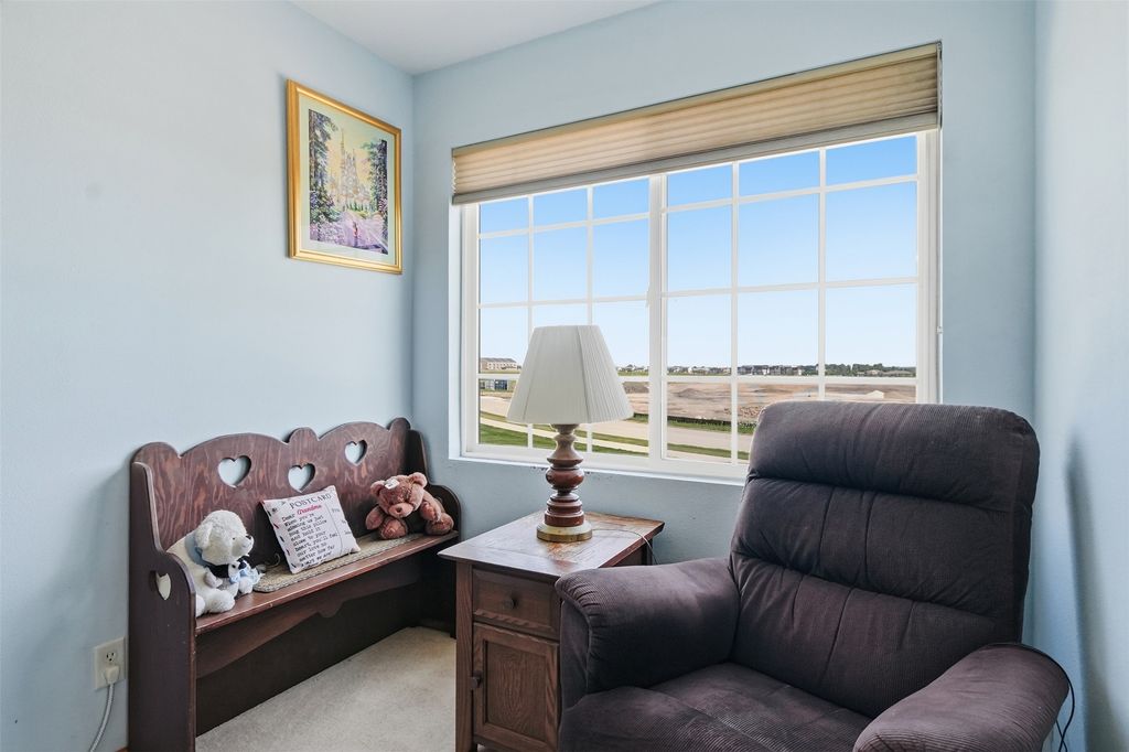 Image 8 of property listing at 2713 NW Heritage Avenue, Ankeny, IA 50023