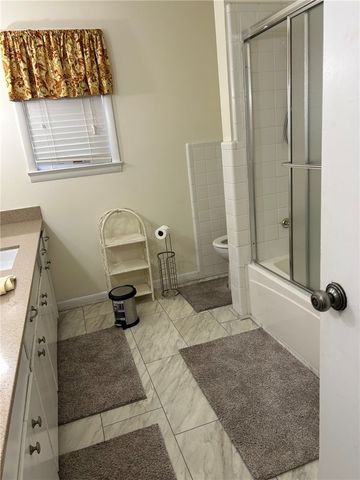 100 N Fairbanks Avenue, Russellville, AR 72801