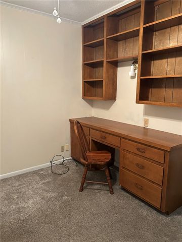 100 N Fairbanks Avenue, Russellville, AR 72801