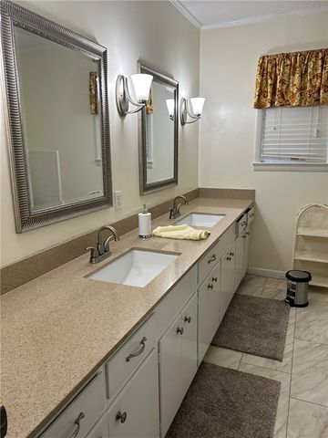 100 N Fairbanks Avenue, Russellville, AR 72801