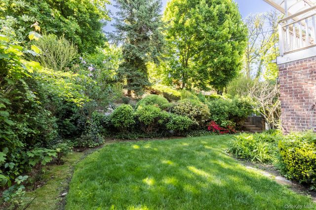 80-112 Tryon Place, Jamaica Estates, NY 11432