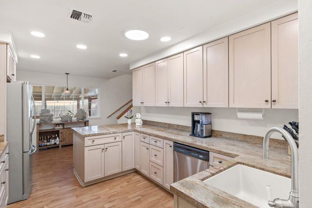 7230 Linda Sue Way, Citrus Heights, CA 95621