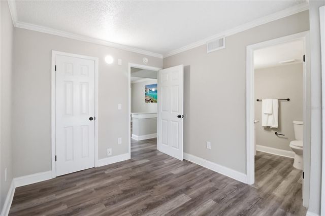 127 OYSTER BAY CIRCLE 110, Altamonte Springs, FL 32701