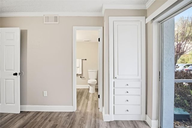 127 OYSTER BAY CIRCLE 110, Altamonte Springs, FL 32701